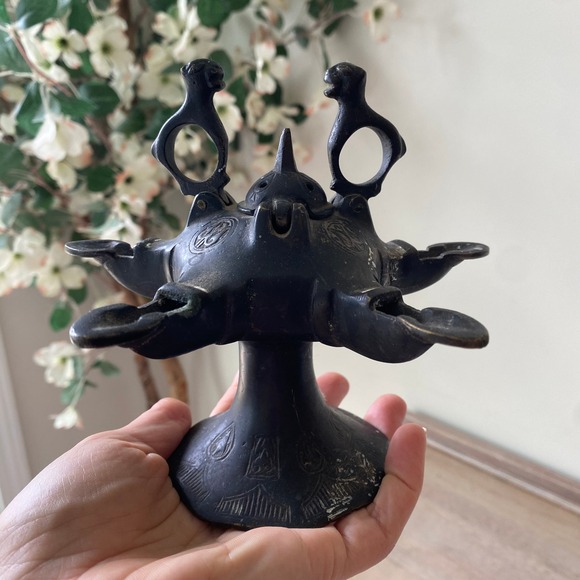 Other - MEDIEVAL ISLAMIC FELINE BRONZE OIL LAMP
